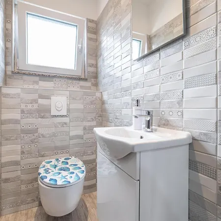 Holiday home Beautiful In With Sauna