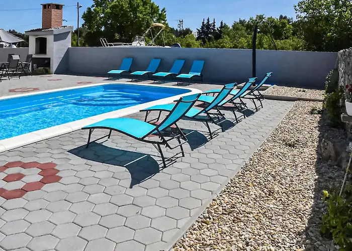 Cozy In With Sauna Tatil Evi Biograd Na Moru